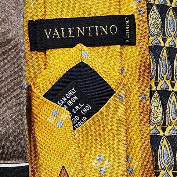 Valentino Silk Ties Lot of 3 - Picture 6 of 7